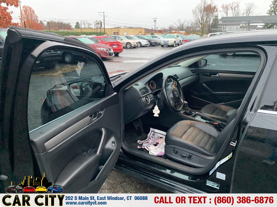 Used Volkswagen Passat 4dr Sdn 1.8T Auto SE w/Sunroof & Nav PZEV 2015 | Car City LLC. East Windsor, Connecticut Used Volkswagen Passat 4dr Sdn 1.8T Auto SE w/Sunroof & Nav PZEV 2015 | Car City LLC. East Windsor, Connecticut