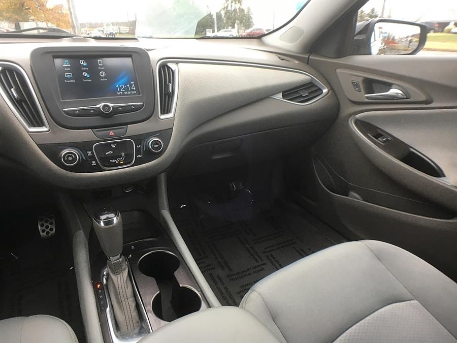 Used Chevrolet Malibu LS 2017 | Smart Buy Auto Sales, LLC. Wallingford, Connecticut Used Chevrolet Malibu LS 2017 | Smart Buy Auto Sales, LLC. Wallingford, Connecticut