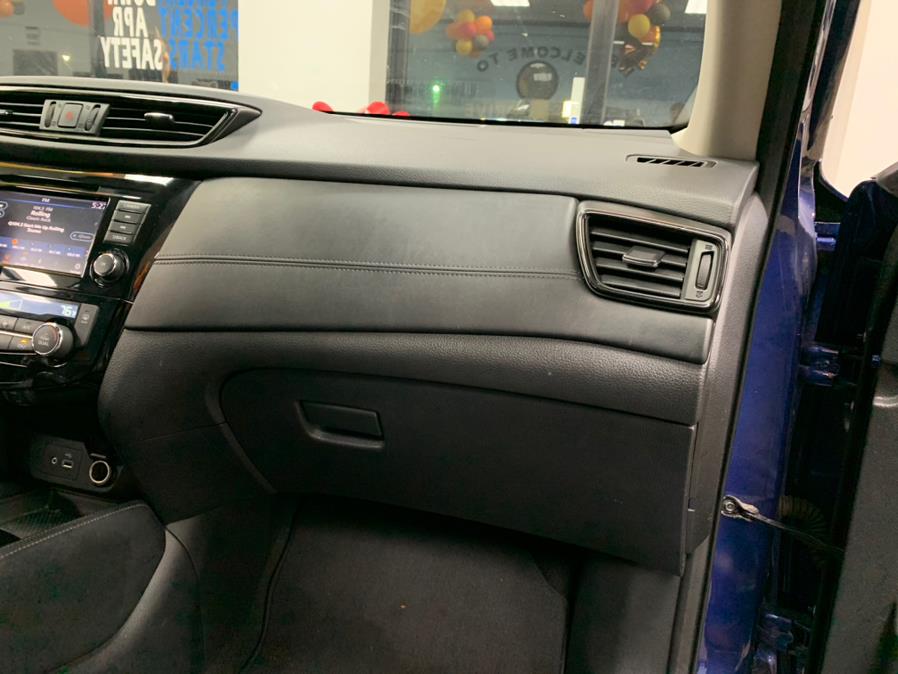 Used Nissan Rogue FWD SL 2019 | 5 Towns Drive. Inwood, New York Used Nissan Rogue FWD SL 2019 | 5 Towns Drive. Inwood, New York