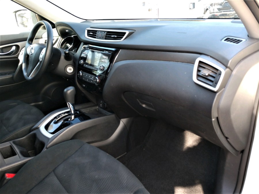 2016 Nissan Rogue FWD 4dr S, available for sale in COPIAGUE, New York | Warwick Auto Sales Inc. COPIAGUE, New York 2016 Nissan Rogue FWD 4dr S, available for sale in COPIAGUE, New York | Warwick Auto Sales Inc. COPIAGUE, New York