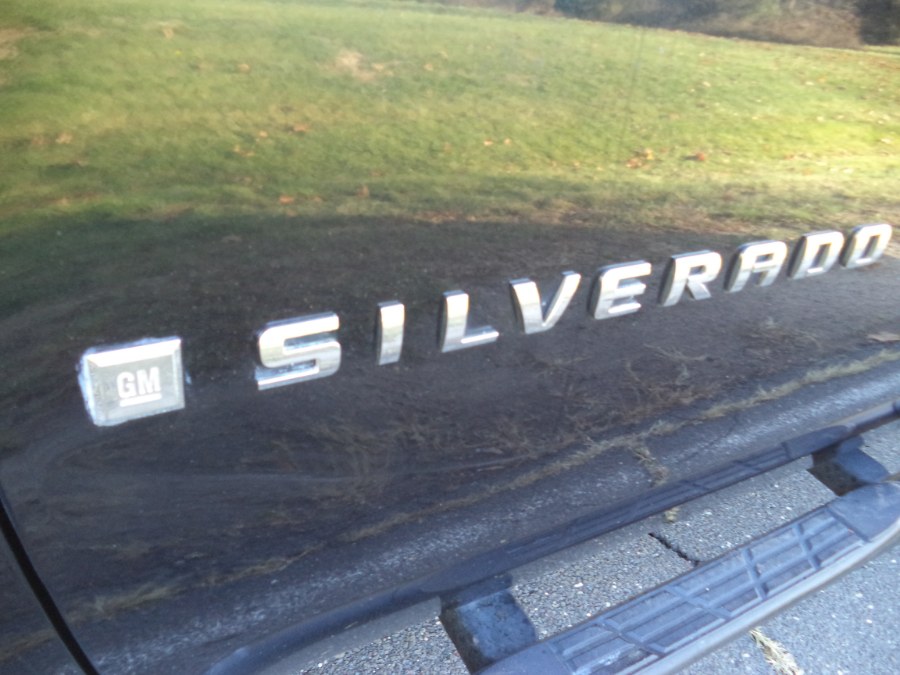 2009 Chevrolet Silverado 1500 EXT 4X4 LS, available for sale in Berlin, Connecticut | International Motorcars llc. Berlin, Connecticut 2009 Chevrolet Silverado 1500 EXT 4X4 LS, available for sale in Berlin, Connecticut | International Motorcars llc. Berlin, Connecticut