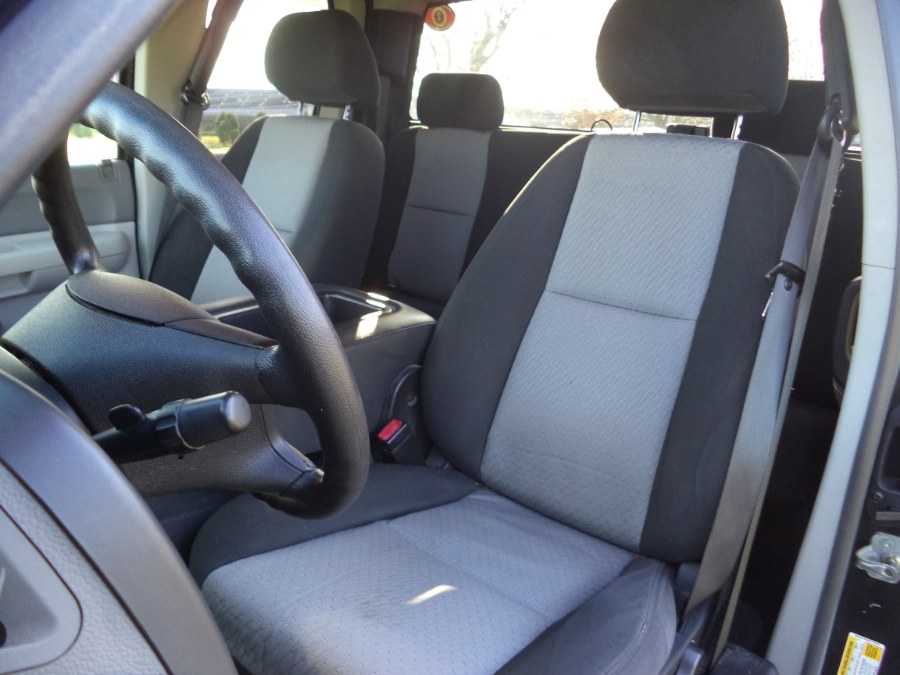 2009 Chevrolet Silverado 1500 EXT 4X4 LS, available for sale in Berlin, Connecticut | International Motorcars llc. Berlin, Connecticut 2009 Chevrolet Silverado 1500 EXT 4X4 LS, available for sale in Berlin, Connecticut | International Motorcars llc. Berlin, Connecticut