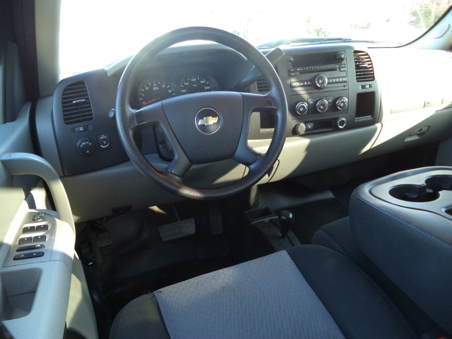 2009 Chevrolet Silverado 1500 EXT 4X4 LS, available for sale in Berlin, Connecticut | International Motorcars llc. Berlin, Connecticut 2009 Chevrolet Silverado 1500 EXT 4X4 LS, available for sale in Berlin, Connecticut | International Motorcars llc. Berlin, Connecticut
