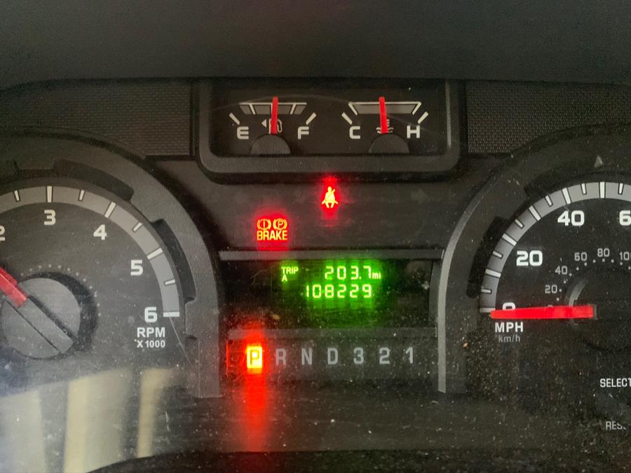 Used Ford Econoline Commercial Cutaway E-350 Super Duty 158" SRW 2015 | Danny's Auto Sales. Methuen, Massachusetts Used Ford Econoline Commercial Cutaway E-350 Super Duty 158" SRW 2015 | Danny's Auto Sales. Methuen, Massachusetts