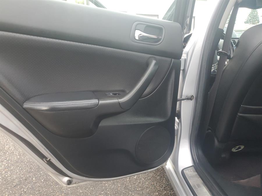 2005 Acura TSX 4dr Sdn AT, available for sale in Springfield, Massachusetts | Absolute Motors Inc. Springfield, Massachusetts 2005 Acura TSX 4dr Sdn AT, available for sale in Springfield, Massachusetts | Absolute Motors Inc. Springfield, Massachusetts