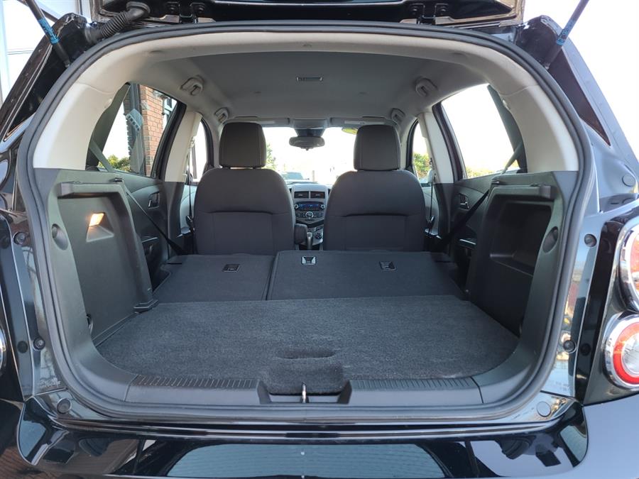 Used Chevrolet Sonic 5dr HB 2LT 2012 | National Auto Brokers, Inc.. Waterbury, Connecticut Used Chevrolet Sonic 5dr HB 2LT 2012 | National Auto Brokers, Inc.. Waterbury, Connecticut