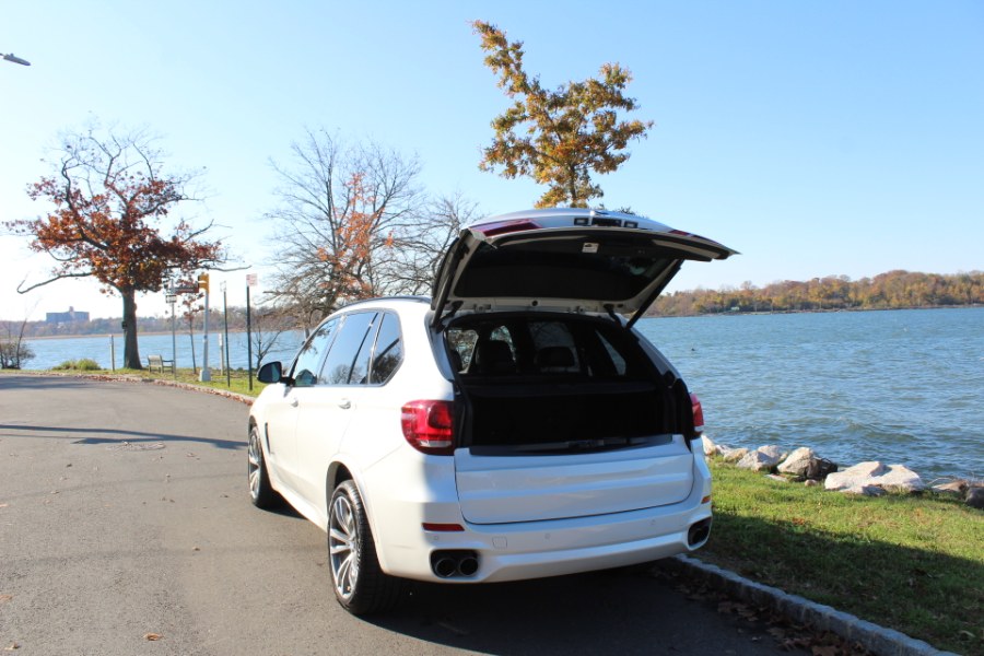 2015 BMW X5 AWD M-Pkg, available for sale in Great Neck, New York | Great Neck Car Buyers & Sellers. Great Neck, New York 2015 BMW X5 AWD M-Pkg, available for sale in Great Neck, New York | Great Neck Car Buyers & Sellers. Great Neck, New York