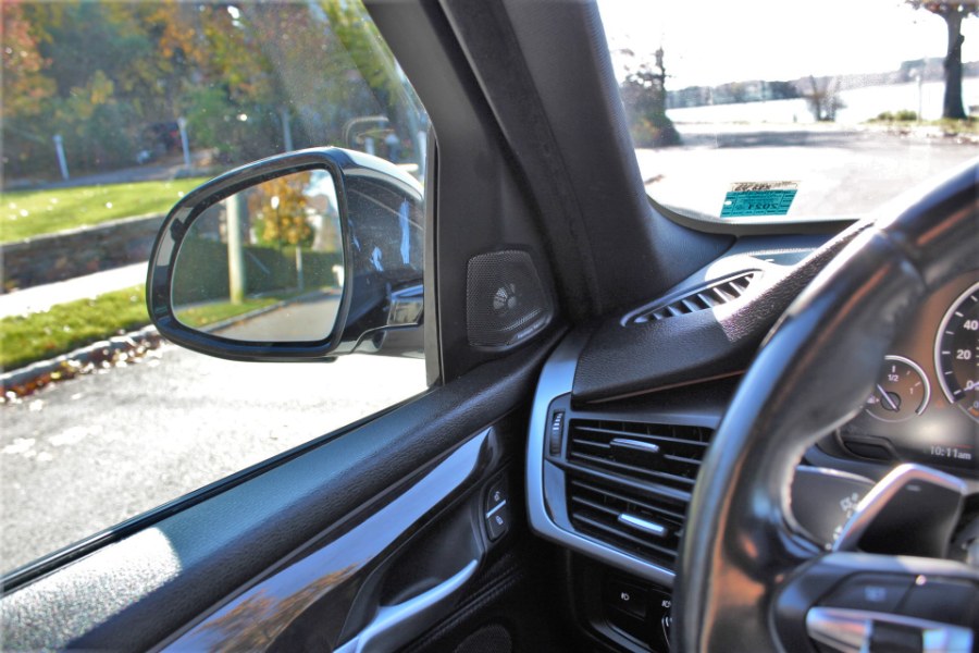 2015 BMW X5 AWD M-Pkg, available for sale in Great Neck, New York | Great Neck Car Buyers & Sellers. Great Neck, New York 2015 BMW X5 AWD M-Pkg, available for sale in Great Neck, New York | Great Neck Car Buyers & Sellers. Great Neck, New York