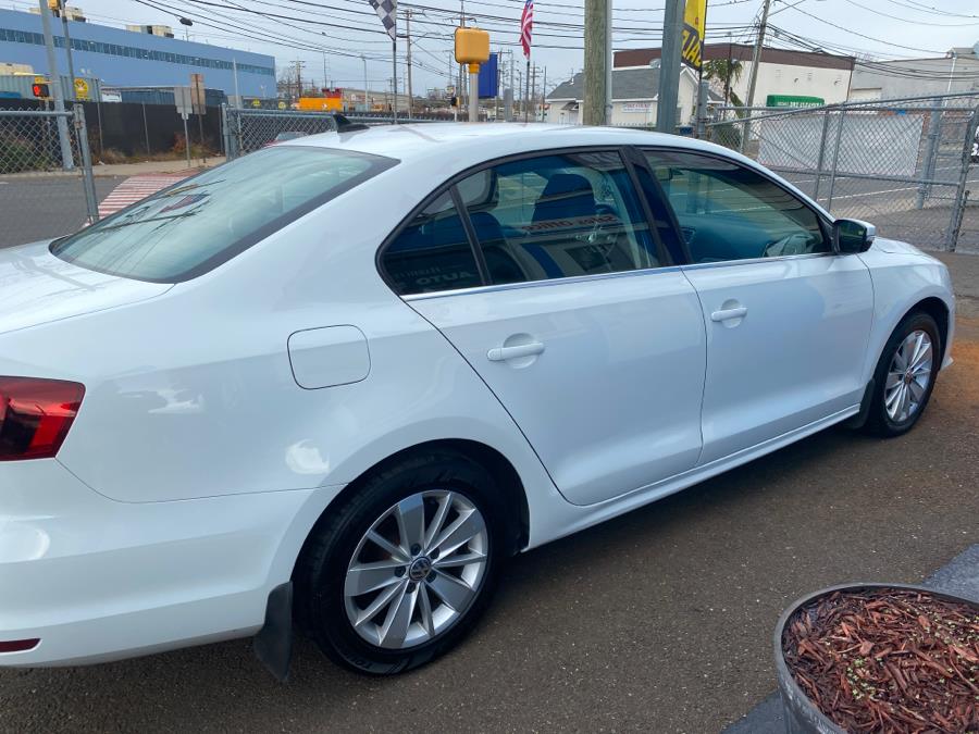 2016 Volkswagen Jetta Sedan 4dr Auto 1.4T SE, available for sale in Stamford, Connecticut | Harbor View Auto Sales LLC. Stamford, Connecticut 2016 Volkswagen Jetta Sedan 4dr Auto 1.4T SE, available for sale in Stamford, Connecticut | Harbor View Auto Sales LLC. Stamford, Connecticut