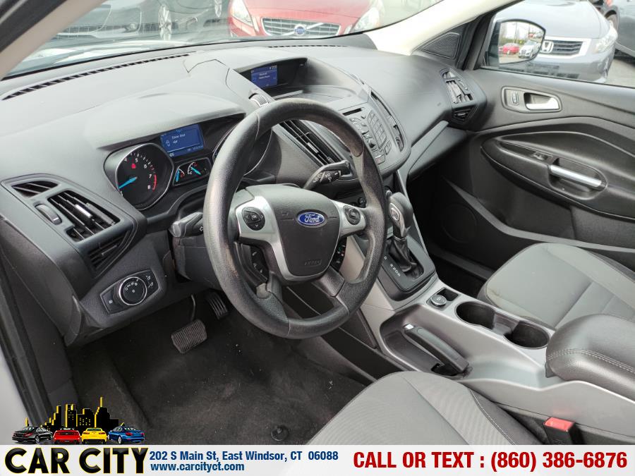 2014 Ford Escape 4WD 4dr SE, available for sale in East Windsor, Connecticut | Car City LLC. East Windsor, Connecticut 2014 Ford Escape 4WD 4dr SE, available for sale in East Windsor, Connecticut | Car City LLC. East Windsor, Connecticut
