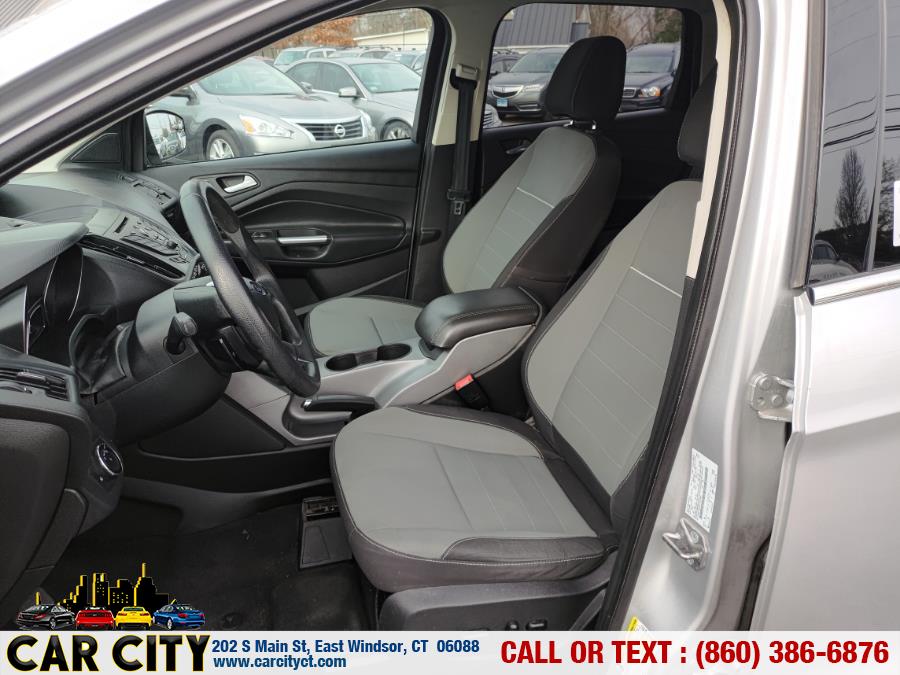 2014 Ford Escape 4WD 4dr SE, available for sale in East Windsor, Connecticut | Car City LLC. East Windsor, Connecticut 2014 Ford Escape 4WD 4dr SE, available for sale in East Windsor, Connecticut | Car City LLC. East Windsor, Connecticut