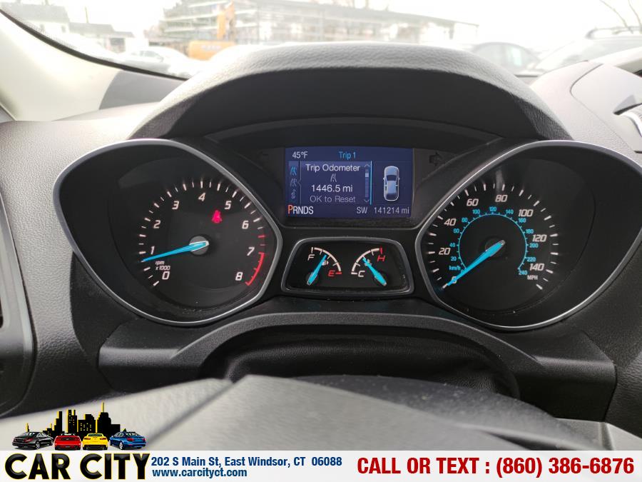 2014 Ford Escape 4WD 4dr SE, available for sale in East Windsor, Connecticut | Car City LLC. East Windsor, Connecticut 2014 Ford Escape 4WD 4dr SE, available for sale in East Windsor, Connecticut | Car City LLC. East Windsor, Connecticut