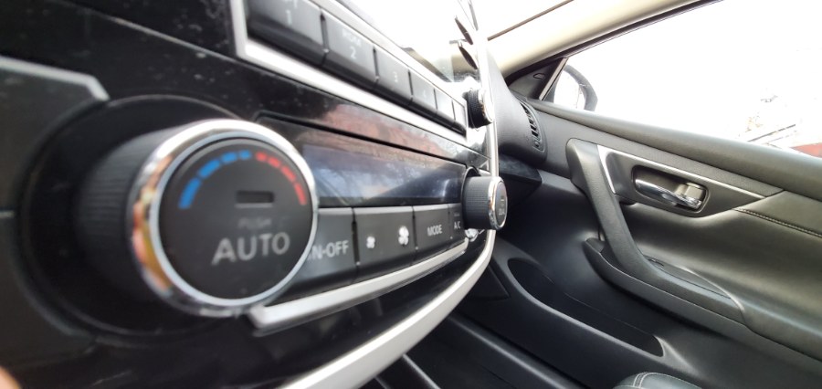 Used Nissan Altima 2.5 SV Sedan 2018 | Rubber Bros Auto World. Brooklyn, New York Used Nissan Altima 2.5 SV Sedan 2018 | Rubber Bros Auto World. Brooklyn, New York