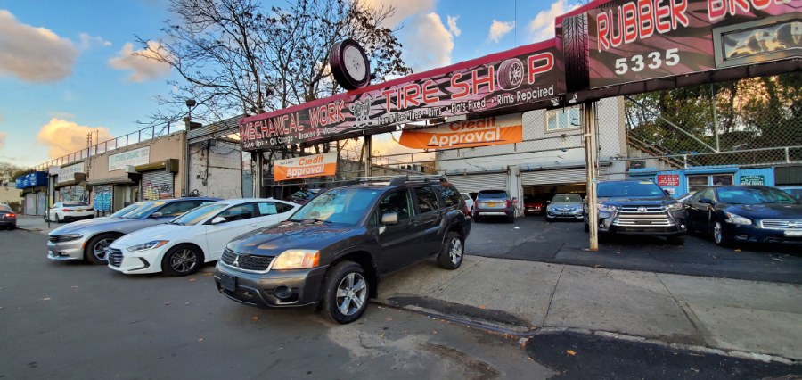 Used Mitsubishi Endeavor AWD 4dr SE 2011 | Rubber Bros Auto World. Brooklyn, New York Used Mitsubishi Endeavor AWD 4dr SE 2011 | Rubber Bros Auto World. Brooklyn, New York