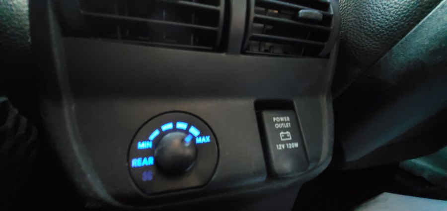 Used Mitsubishi Endeavor AWD 4dr SE 2011 | Rubber Bros Auto World. Brooklyn, New York Used Mitsubishi Endeavor AWD 4dr SE 2011 | Rubber Bros Auto World. Brooklyn, New York