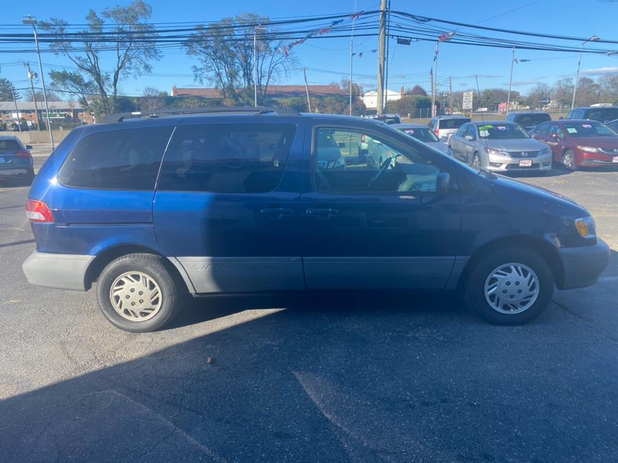 2002 Toyota Sienna , available for sale in Lindenhurst, New York | Rite Cars, Inc. Lindenhurst, New York