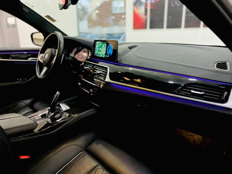 Used BMW 5 Series M550i xDrive Sedan 2018 | Luxury Motor Club. Franklin Square, New York Used BMW 5 Series M550i xDrive Sedan 2018 | Luxury Motor Club. Franklin Square, New York