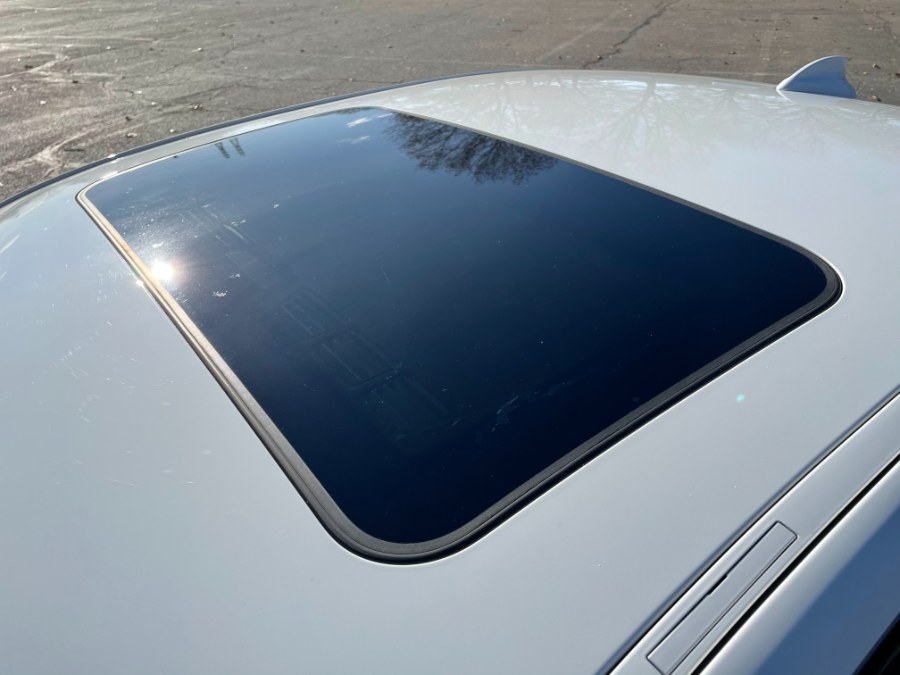 2015 BMW 3 Series 4dr Sdn 328i RWD, available for sale in Lyndhurst, New Jersey | Cars With Deals. Lyndhurst, New Jersey 2015 BMW 3 Series 4dr Sdn 328i RWD, available for sale in Lyndhurst, New Jersey | Cars With Deals. Lyndhurst, New Jersey
