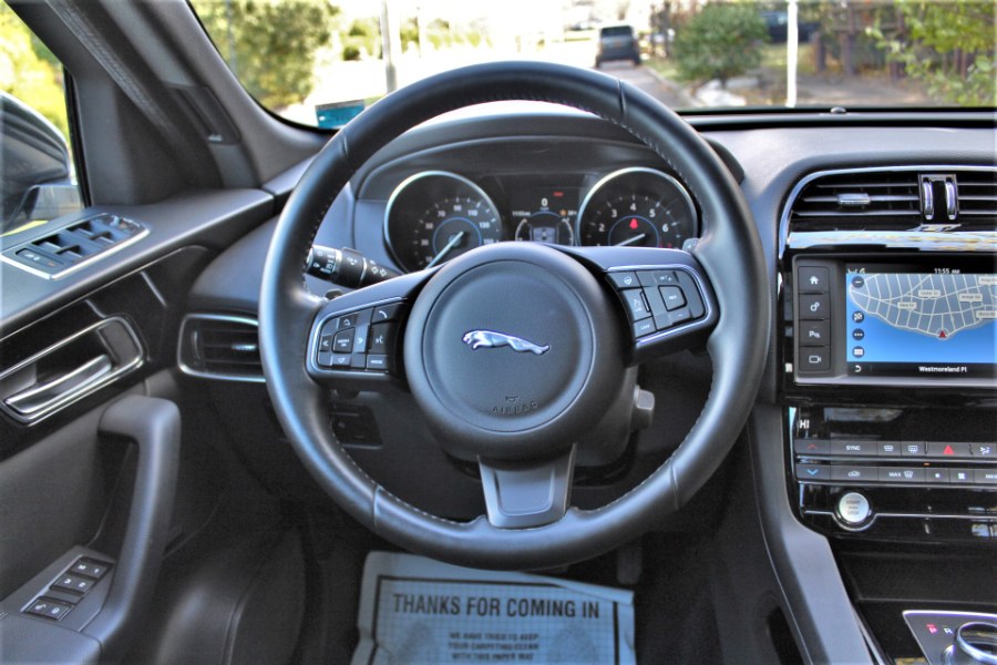 2017 Jaguar F-PACE 35t Premium AWD, available for sale in Great Neck, New York | Great Neck Car Buyers & Sellers. Great Neck, New York 2017 Jaguar F-PACE 35t Premium AWD, available for sale in Great Neck, New York | Great Neck Car Buyers & Sellers. Great Neck, New York