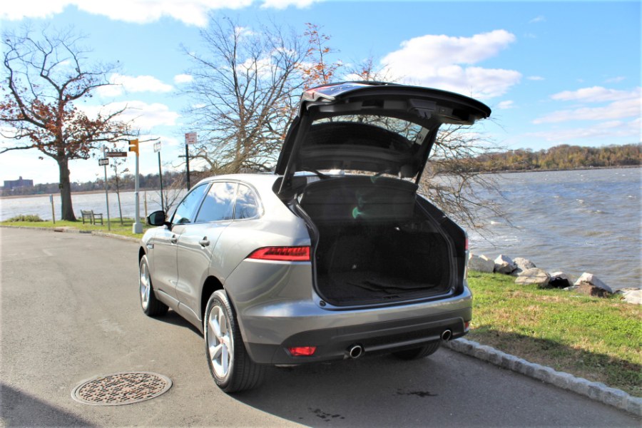 2017 Jaguar F-PACE 35t Premium AWD, available for sale in Great Neck, New York | Great Neck Car Buyers & Sellers. Great Neck, New York 2017 Jaguar F-PACE 35t Premium AWD, available for sale in Great Neck, New York | Great Neck Car Buyers & Sellers. Great Neck, New York