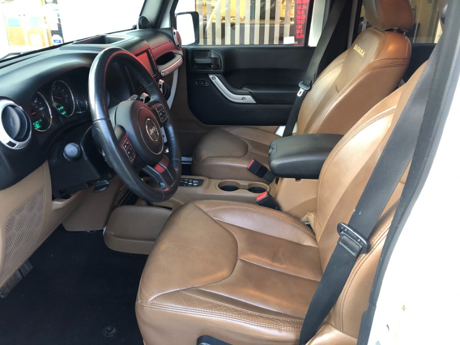 2014 Jeep Wrangler Unlimited 4WD 4dr Sahara, available for sale in Bristol, Connecticut | Bristol Auto Center LLC. Bristol, Connecticut 2014 Jeep Wrangler Unlimited 4WD 4dr Sahara, available for sale in Bristol, Connecticut | Bristol Auto Center LLC. Bristol, Connecticut