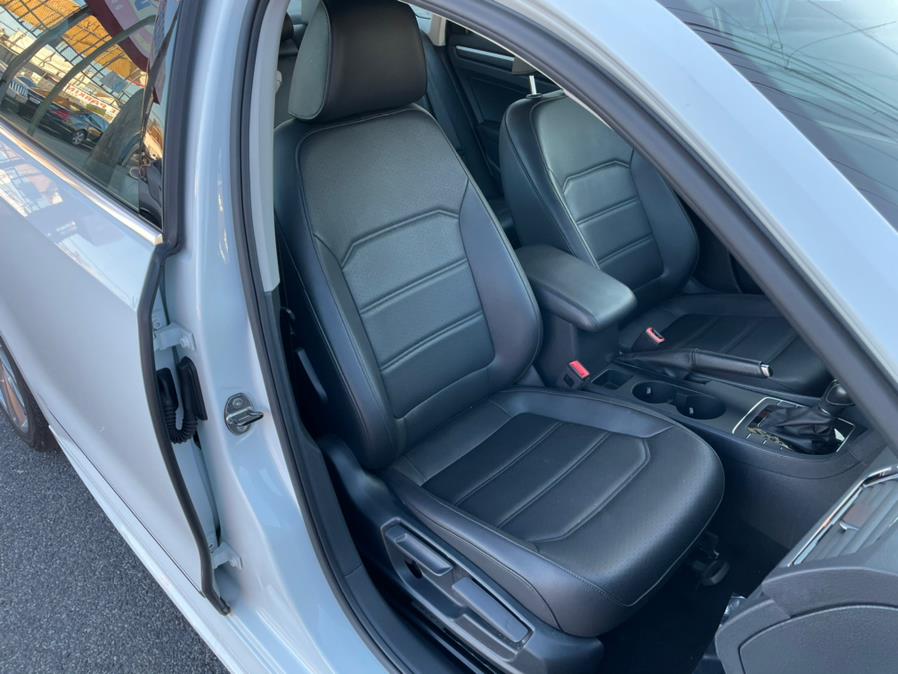 2017 Volkswagen Passat R-Line w/Comfort Pkg Auto, available for sale in Brooklyn, New York | Worlds Best Auto Inc. Brooklyn, New York 2017 Volkswagen Passat R-Line w/Comfort Pkg Auto, available for sale in Brooklyn, New York | Worlds Best Auto Inc. Brooklyn, New York