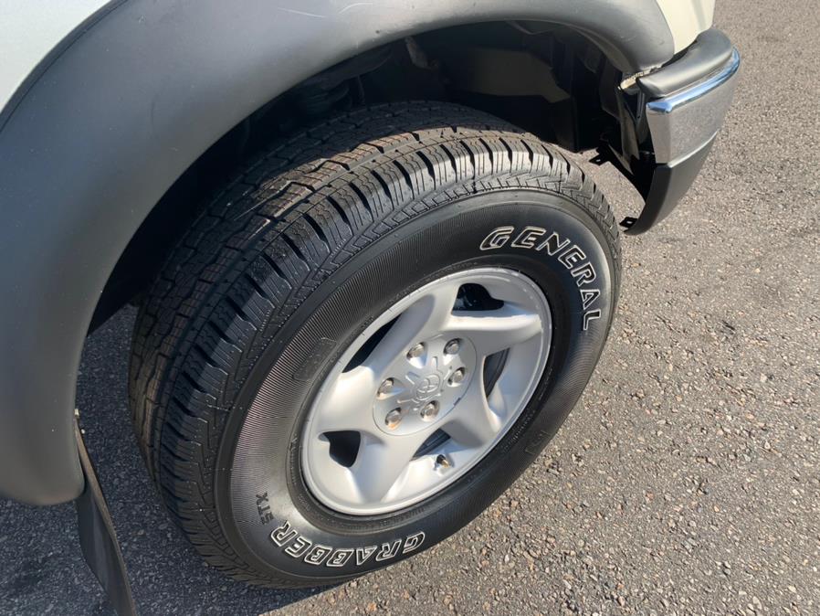 2004 Toyota Tacoma XtraCab V6 Manual 4WD, available for sale in South Windsor, Connecticut | Mike And Tony Auto Sales, Inc. South Windsor, Connecticut 2004 Toyota Tacoma XtraCab V6 Manual 4WD, available for sale in South Windsor, Connecticut | Mike And Tony Auto Sales, Inc. South Windsor, Connecticut