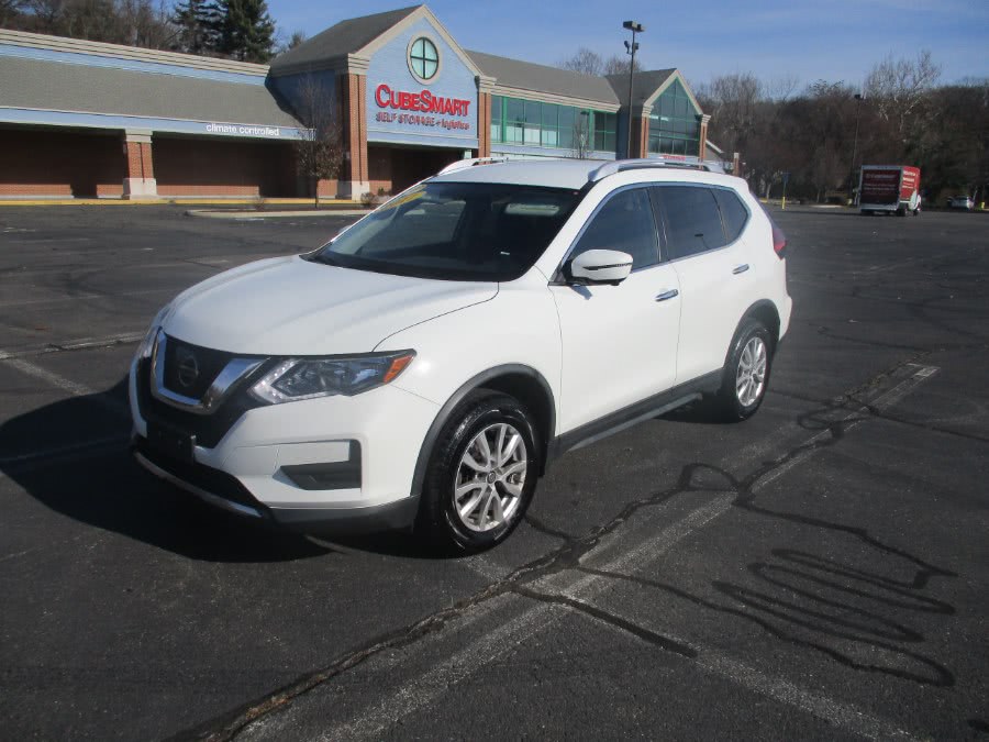 2017 Nissan Rogue AWD SV - Navigation, available for sale in New Britain, Connecticut | Universal Motors LLC. New Britain, Connecticut