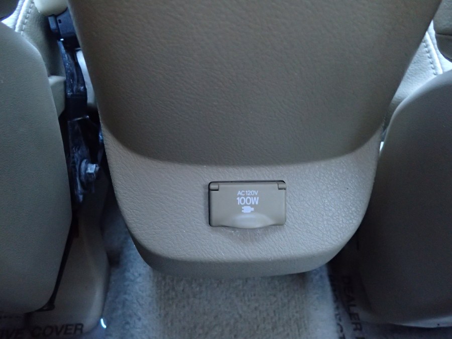 Used Toyota RAV4 4WD V6 5-Spd AT Ltd (Natl) 2011 | Eagleville Motors. Storrs, Connecticut Used Toyota RAV4 4WD V6 5-Spd AT Ltd (Natl) 2011 | Eagleville Motors. Storrs, Connecticut