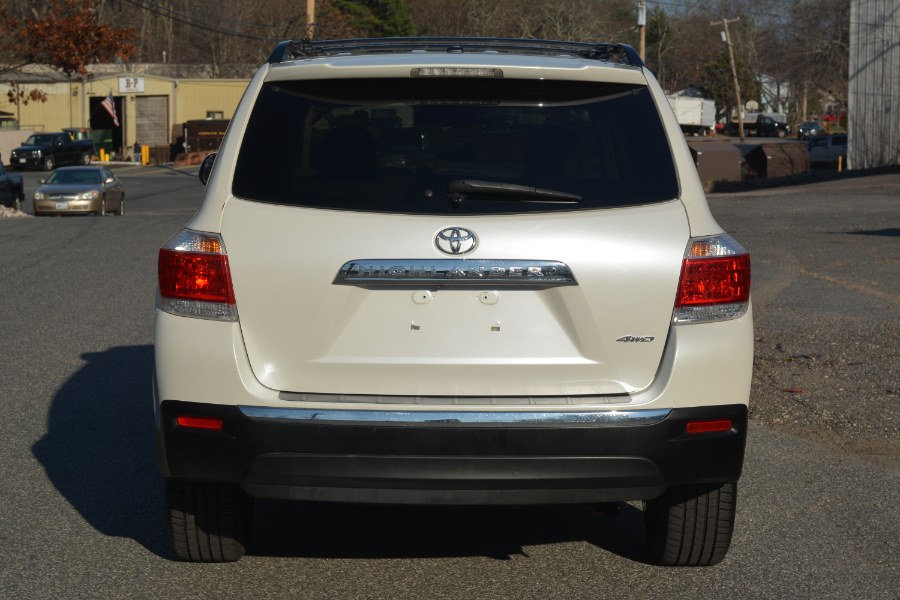 2012 Toyota Highlander 4WD 4dr V6 Limited (Natl), available for sale in Ashland, Massachusetts | New Beginning Auto Service Inc. Ashland, Massachusetts 2012 Toyota Highlander 4WD 4dr V6 Limited (Natl), available for sale in Ashland, Massachusetts | New Beginning Auto Service Inc. Ashland, Massachusetts