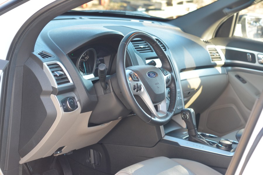 2013 Ford Explorer 4WD 4dr XLT, available for sale in Ashland, Massachusetts | New Beginning Auto Service Inc. Ashland, Massachusetts 2013 Ford Explorer 4WD 4dr XLT, available for sale in Ashland, Massachusetts | New Beginning Auto Service Inc. Ashland, Massachusetts