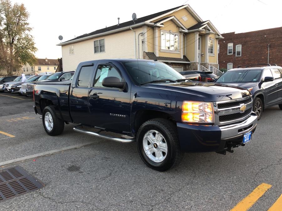 Used Chevrolet Silverado 1500 4WD Ext Cab 143.5" LT 2010 | Route 46 Auto Sales Inc. Lodi, New Jersey Used Chevrolet Silverado 1500 4WD Ext Cab 143.5" LT 2010 | Route 46 Auto Sales Inc. Lodi, New Jersey