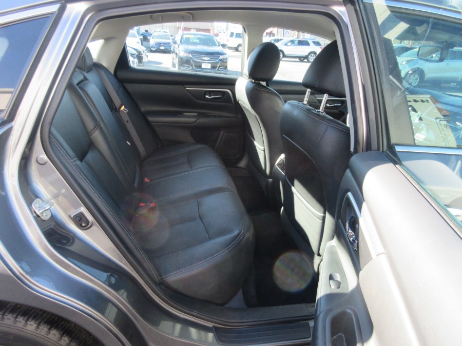 2018 Nissan Altima 2.5 SV Sedan, available for sale in Linden, New Jersey | Route 27 Auto Mall. Linden, New Jersey 2018 Nissan Altima 2.5 SV Sedan, available for sale in Linden, New Jersey | Route 27 Auto Mall. Linden, New Jersey
