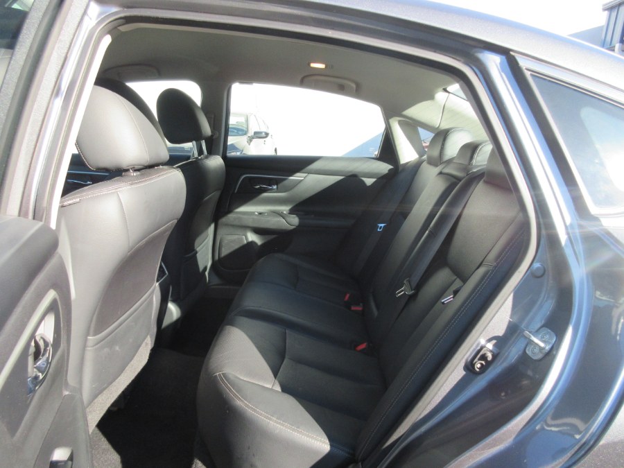 2018 Nissan Altima 2.5 SV Sedan, available for sale in Linden, New Jersey | Route 27 Auto Mall. Linden, New Jersey 2018 Nissan Altima 2.5 SV Sedan, available for sale in Linden, New Jersey | Route 27 Auto Mall. Linden, New Jersey