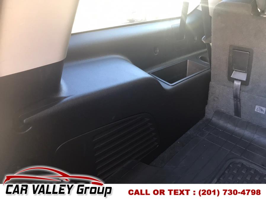 2016 Chevrolet Suburban 4WD 4dr 1500 LT, available for sale in Jersey City, New Jersey | Car Valley Group. Jersey City, New Jersey 2016 Chevrolet Suburban 4WD 4dr 1500 LT, available for sale in Jersey City, New Jersey | Car Valley Group. Jersey City, New Jersey