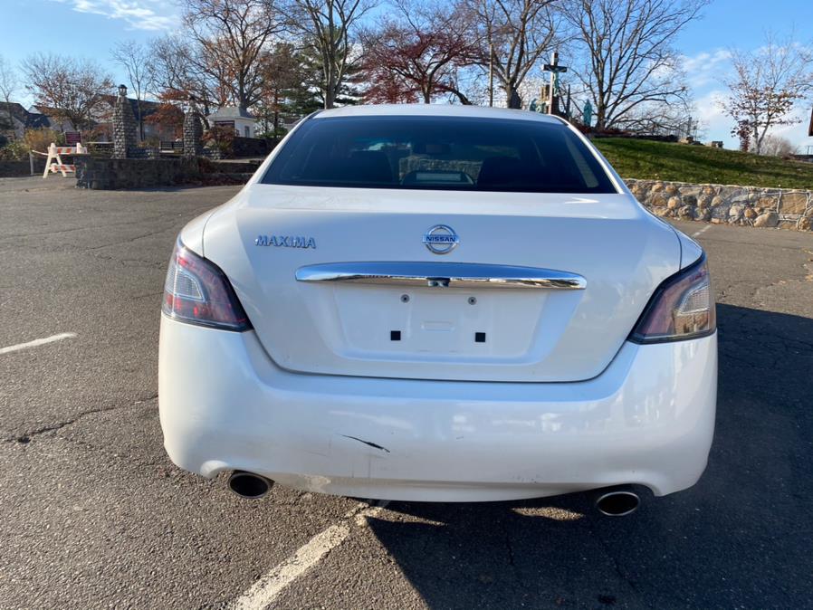 2013 Nissan Maxima 4dr Sdn 3.5 SV, available for sale in Bridgeport, Connecticut | CT Auto. Bridgeport, Connecticut 2013 Nissan Maxima 4dr Sdn 3.5 SV, available for sale in Bridgeport, Connecticut | CT Auto. Bridgeport, Connecticut