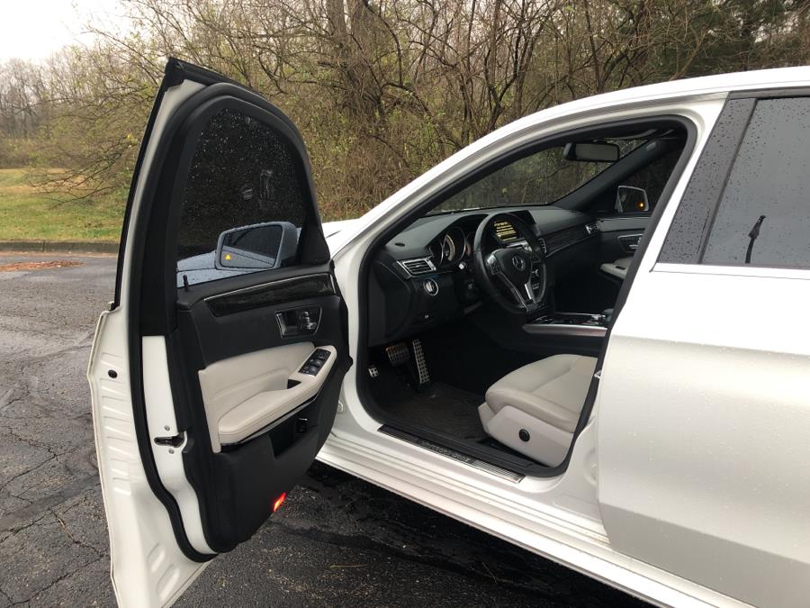 2014 Mercedes-Benz E-Class 4dr Sdn E 350 Luxury 4MATIC, available for sale in Beavercreek, Ohio | Wholesale Direct Motors. Beavercreek, Ohio 2014 Mercedes-Benz E-Class 4dr Sdn E 350 Luxury 4MATIC, available for sale in Beavercreek, Ohio | Wholesale Direct Motors. Beavercreek, Ohio