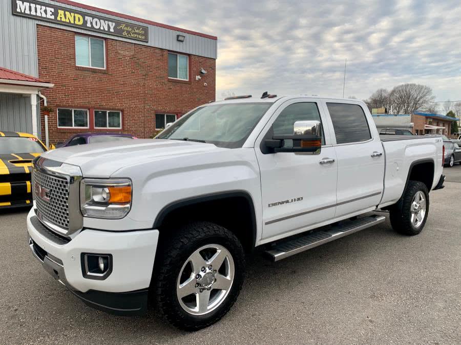 2015 GMC Sierra 2500HD Built After Aug 14 4WD Crew Cab 153.7" Denali, available for sale in South Windsor, Connecticut | Mike And Tony Auto Sales, Inc. South Windsor, Connecticut