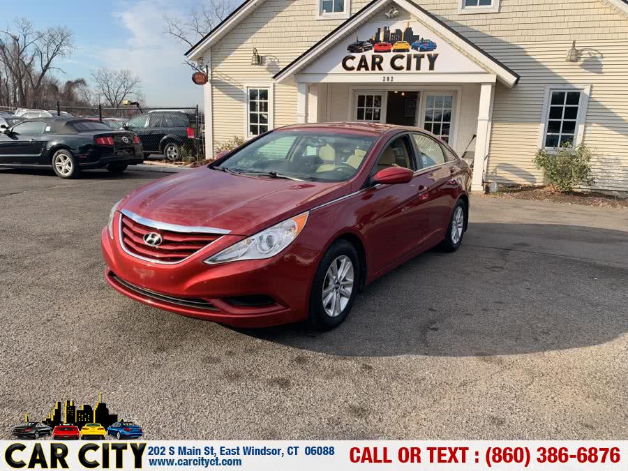 2012 Hyundai Sonata 4dr Sdn 2.4L Auto Limited, available for sale in East Windsor, Connecticut | Car City LLC. East Windsor, Connecticut