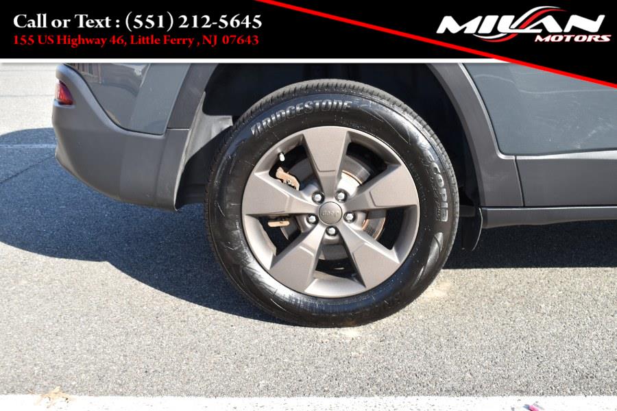 2016 Jeep Cherokee 4WD 4dr Latitude, available for sale in Little Ferry , New Jersey | Milan Motors. Little Ferry , New Jersey 2016 Jeep Cherokee 4WD 4dr Latitude, available for sale in Little Ferry , New Jersey | Milan Motors. Little Ferry , New Jersey