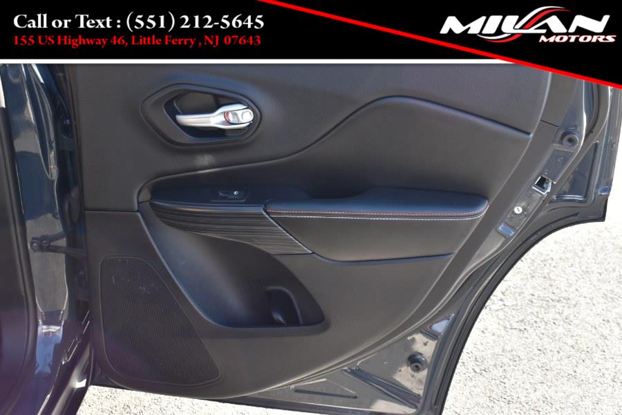 2016 Jeep Cherokee 4WD 4dr Latitude, available for sale in Little Ferry , New Jersey | Milan Motors. Little Ferry , New Jersey 2016 Jeep Cherokee 4WD 4dr Latitude, available for sale in Little Ferry , New Jersey | Milan Motors. Little Ferry , New Jersey