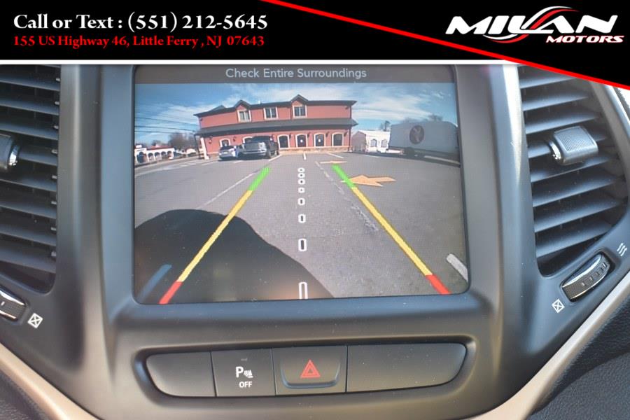 2016 Jeep Cherokee 4WD 4dr Latitude, available for sale in Little Ferry , New Jersey | Milan Motors. Little Ferry , New Jersey 2016 Jeep Cherokee 4WD 4dr Latitude, available for sale in Little Ferry , New Jersey | Milan Motors. Little Ferry , New Jersey