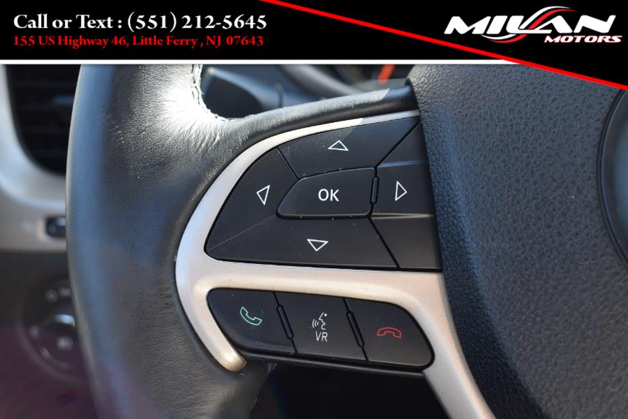 2016 Jeep Cherokee 4WD 4dr Latitude, available for sale in Little Ferry , New Jersey | Milan Motors. Little Ferry , New Jersey 2016 Jeep Cherokee 4WD 4dr Latitude, available for sale in Little Ferry , New Jersey | Milan Motors. Little Ferry , New Jersey