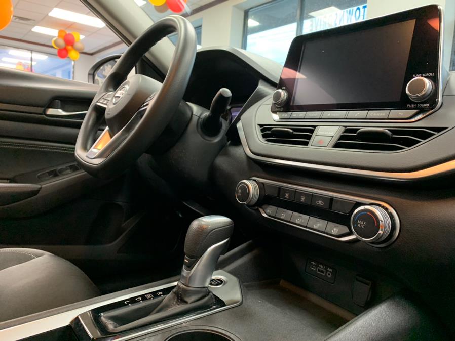 2019 Nissan Altima 2.5 S Sedan, available for sale in Inwood, New York | 5 Towns Drive. Inwood, New York 2019 Nissan Altima 2.5 S Sedan, available for sale in Inwood, New York | 5 Towns Drive. Inwood, New York