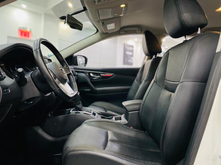 2017 Nissan Rogue Sport AWD SL, available for sale in Franklin Square, New York | Luxury Motor Club. Franklin Square, New York 2017 Nissan Rogue Sport AWD SL, available for sale in Franklin Square, New York | Luxury Motor Club. Franklin Square, New York