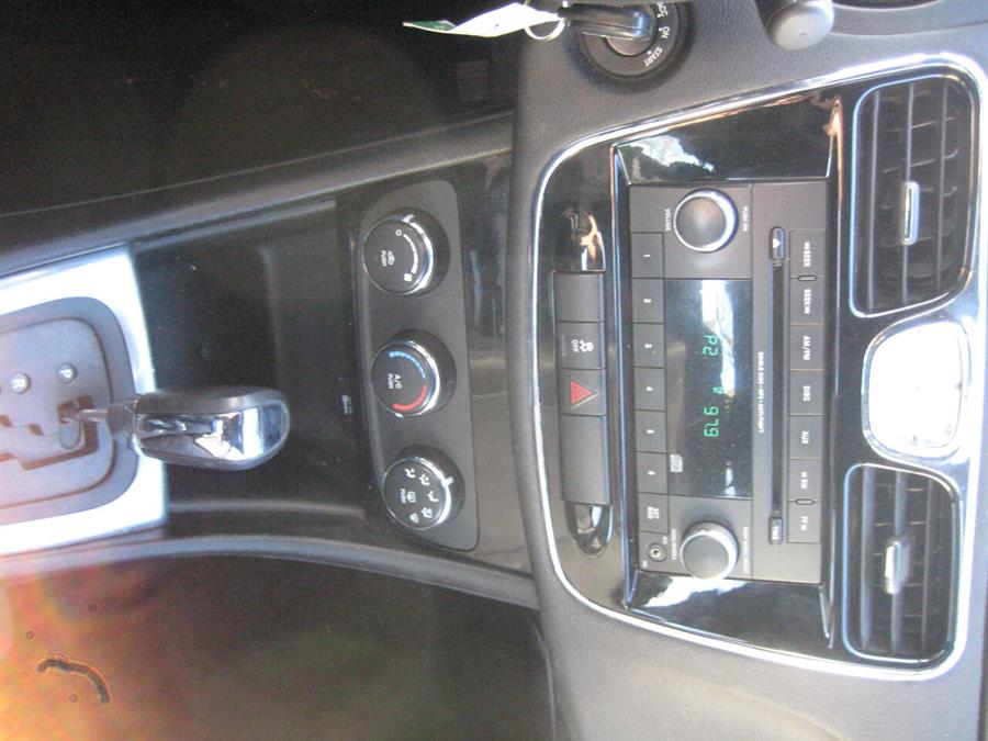 2014 Chrysler 200 LX 4dr Sedan, available for sale in Massapequa, New York | Rite Choice Auto Inc.. Massapequa, New York 2014 Chrysler 200 LX 4dr Sedan, available for sale in Massapequa, New York | Rite Choice Auto Inc.. Massapequa, New York