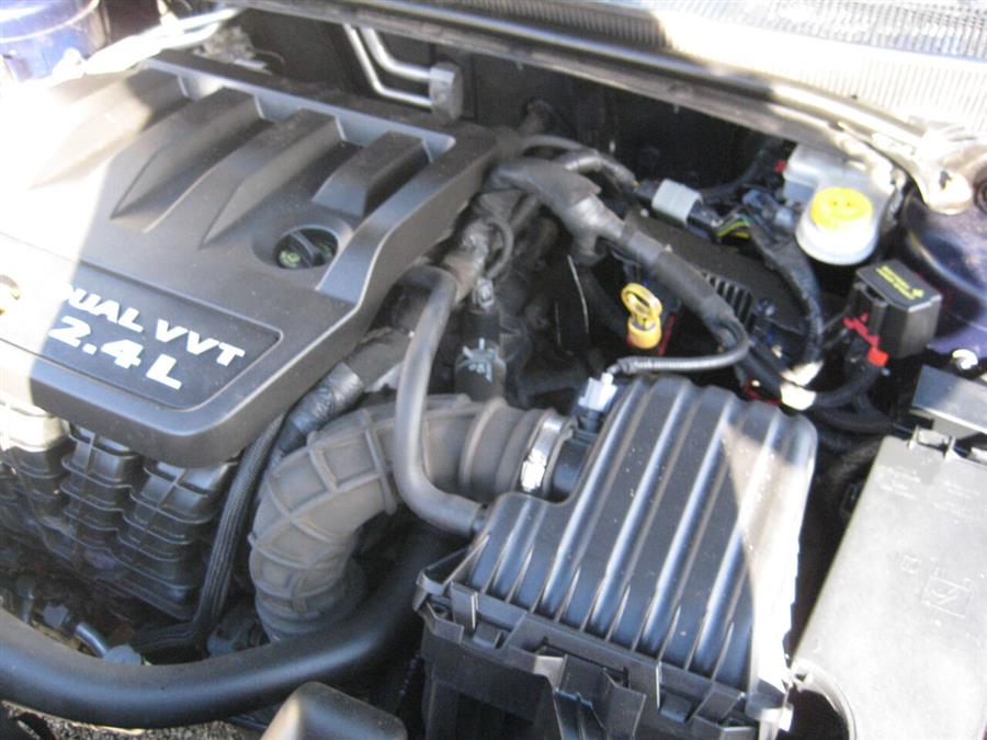 2014 Chrysler 200 LX 4dr Sedan, available for sale in Massapequa, New York | Rite Choice Auto Inc.. Massapequa, New York 2014 Chrysler 200 LX 4dr Sedan, available for sale in Massapequa, New York | Rite Choice Auto Inc.. Massapequa, New York