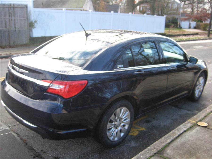 2014 Chrysler 200 LX 4dr Sedan, available for sale in Massapequa, New York | Rite Choice Auto Inc.. Massapequa, New York 2014 Chrysler 200 LX 4dr Sedan, available for sale in Massapequa, New York | Rite Choice Auto Inc.. Massapequa, New York