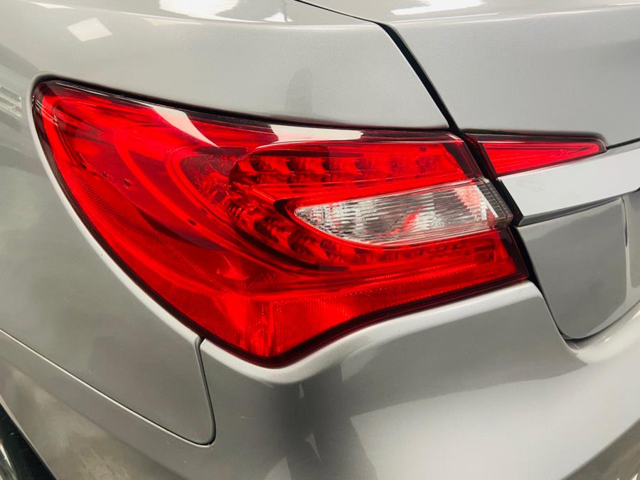 Used Chrysler 200 4dr Sdn Limited 2014 | East Coast Auto Group. Linden, New Jersey Used Chrysler 200 4dr Sdn Limited 2014 | East Coast Auto Group. Linden, New Jersey