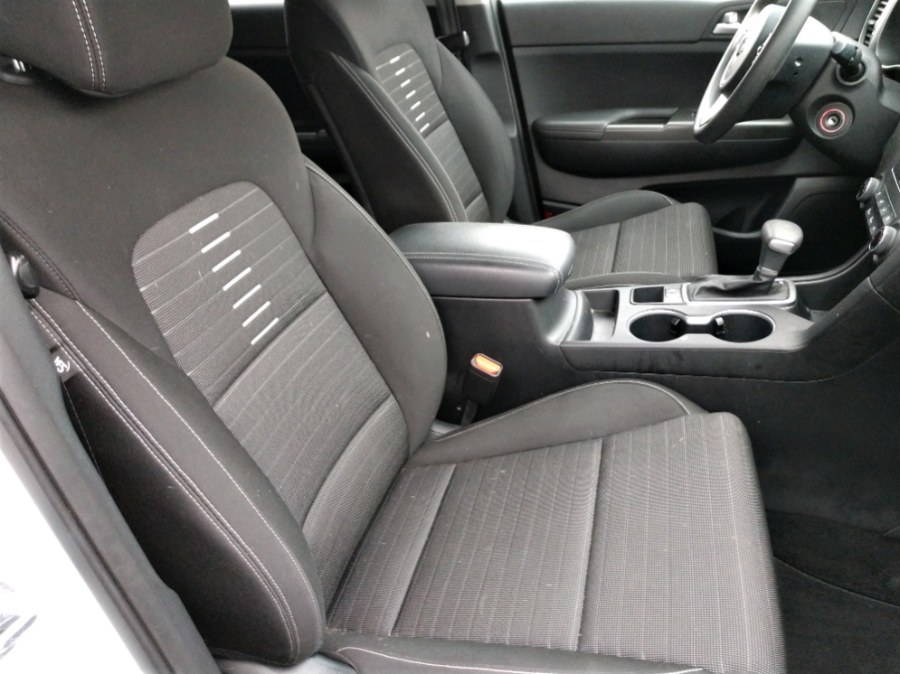 2018 Kia Sportage LX FWD, available for sale in COPIAGUE, New York | Warwick Auto Sales Inc. COPIAGUE, New York 2018 Kia Sportage LX FWD, available for sale in COPIAGUE, New York | Warwick Auto Sales Inc. COPIAGUE, New York